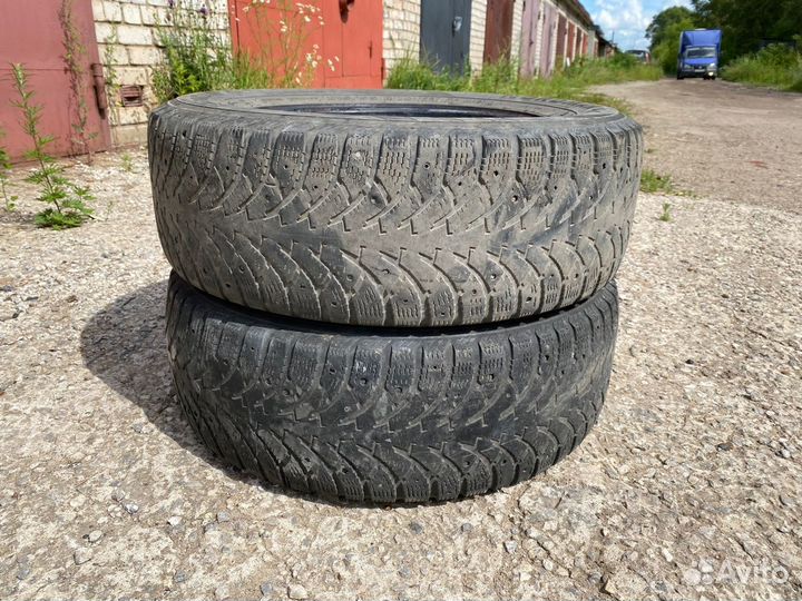 Nokian Tyres Nordman 4 215/65 R16 102T