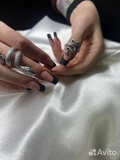 Маникюр, наращивание, моделирование ногтей