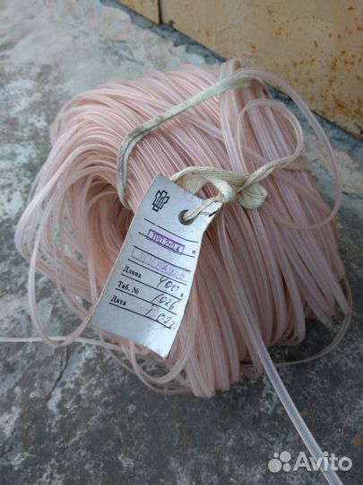 Чехол защитный для телефона, кабель