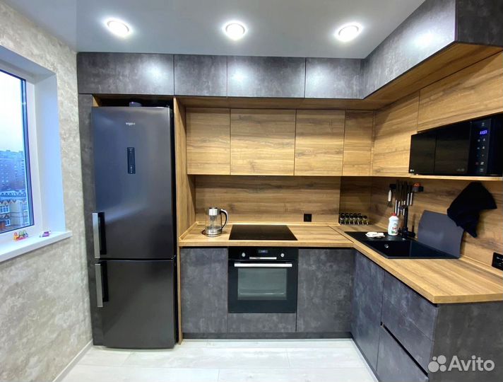 Кухонный гарнитур угловой современный