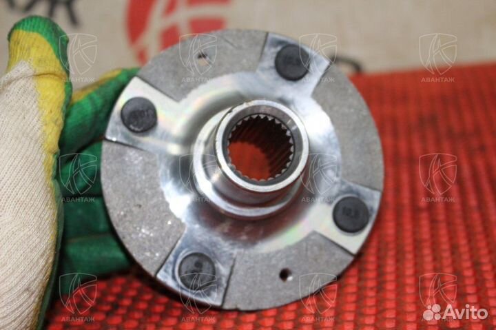 Ступица в сборе передняя Hyundai Solaris