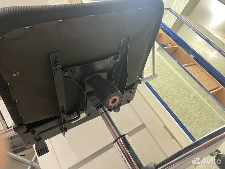 Компьютерное кресло metta