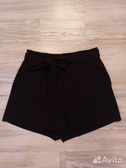 Шорты женские
