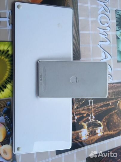 Клавиатура Apple для iPad 3