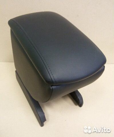 Подлокотник Opel Mokka