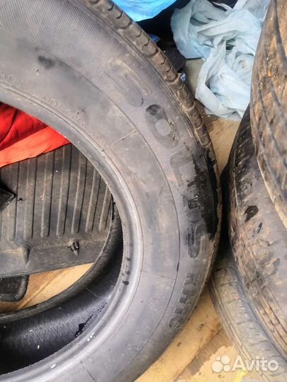 Kumho Solus KH16 225/65 R17 100T