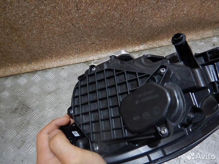 Фара правая Porsche Cayenne