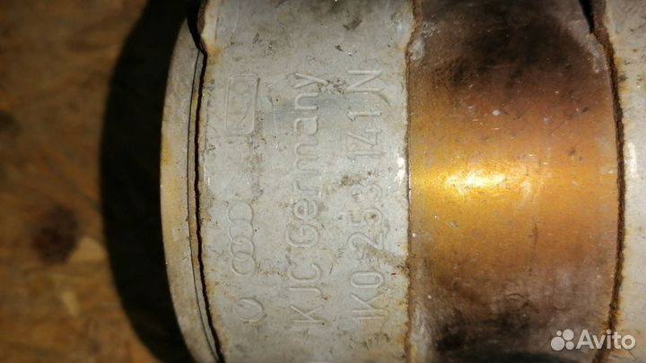 Хомут глушителя Volkswagen Passat B6 2010