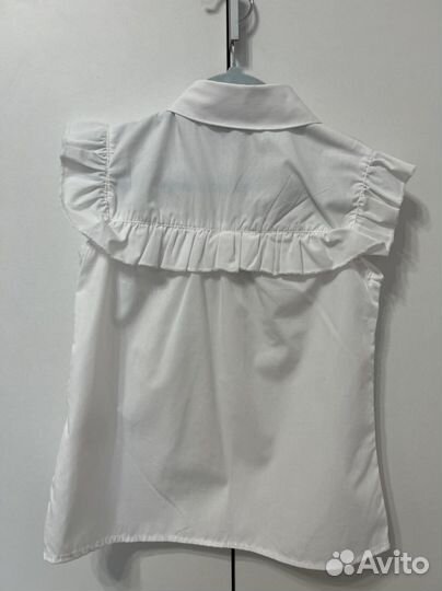 Рубашки и водолазки на девочку 122-128