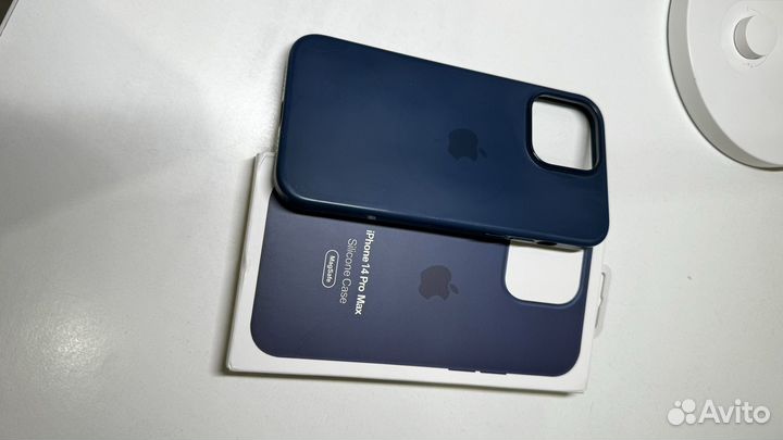 Чехол на iPhone 14 pro max