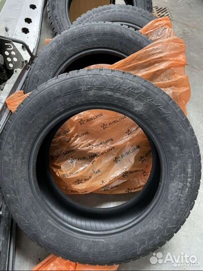 Nokian Tyres Hakkapeliitta 7 SUV 2.25/60 R17