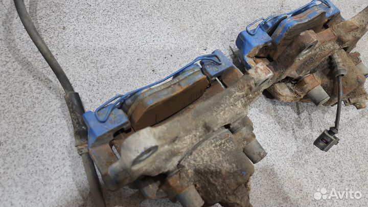 Передний тормозной суппорт для WV Passat CC B6 B7