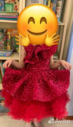 Платье для девочки нарядное