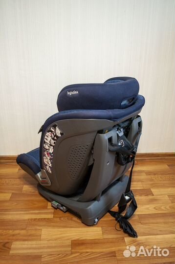 Автокресло детское Inglesina Newton