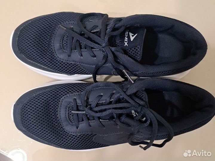 Кроссовки demix на мальчика, размер 39