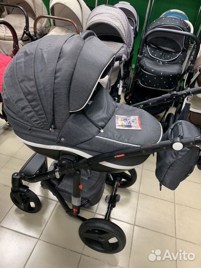 Коляска Adamex