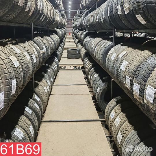 Bridgestone Blizzak Revo GZ 215/60 R17 96M