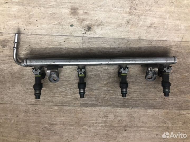 Форсунки с рампой Nissan fby2850