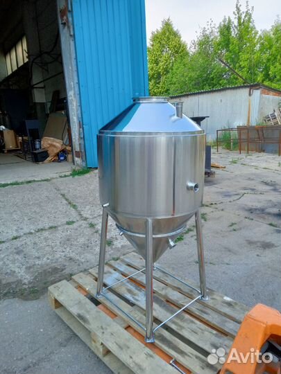 Цкт 1150 л из нержавейки с горловиной на 8 дюймов