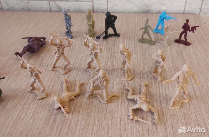 Пластиковые солдатики