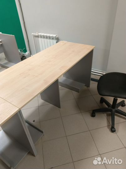 Стол офисный