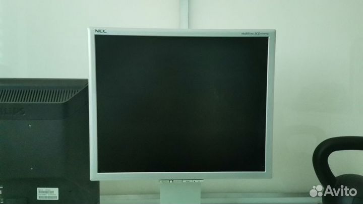 Монитор NEC lcd1970nxp