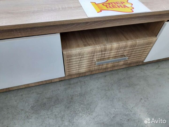 Тумба под телевизор