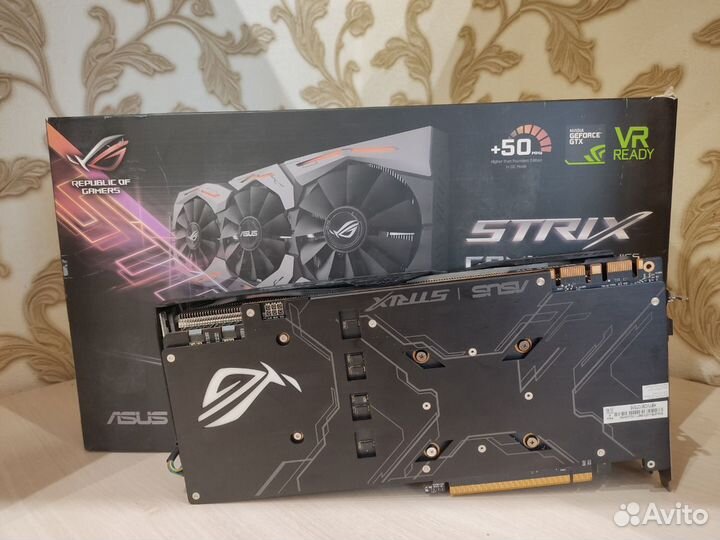GTX 1080 Ti самый топ asus strix