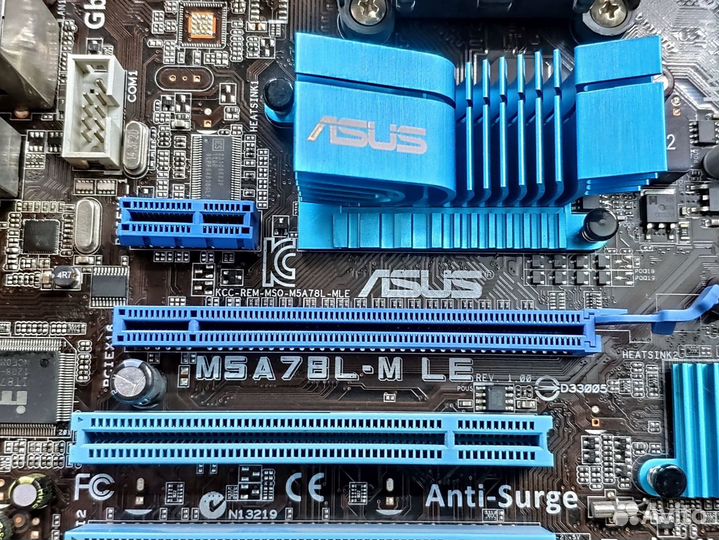 AM3+ Материнская плата asus M5A78L-M LE / DDR3