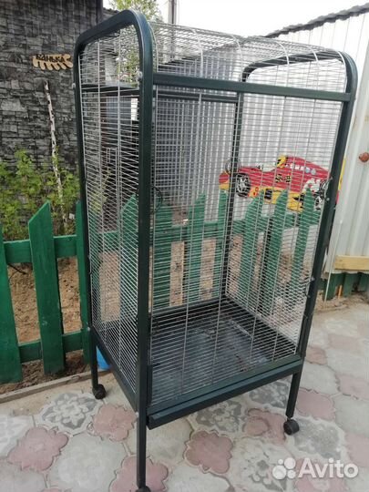 Клетка для птиц, большая