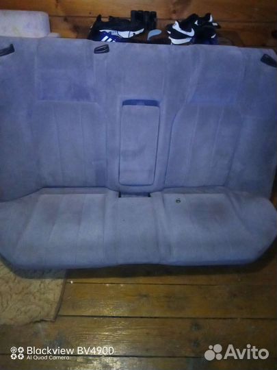 Сиденье заднее