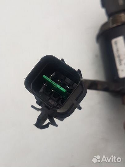 Мотор стеклоочистителя KIA opirus