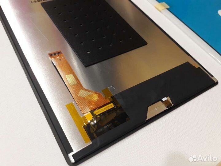 Дисплей Lenovo TB-X606