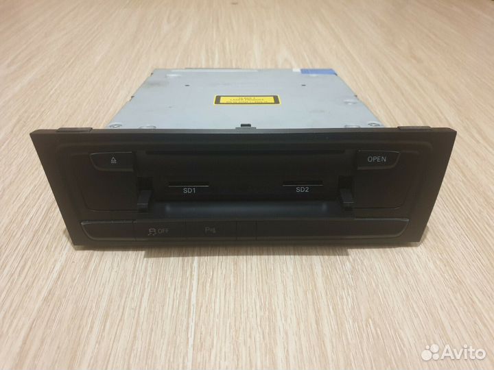 Блок навигации MMI 3G high A4 A5 Q5 8T1035666