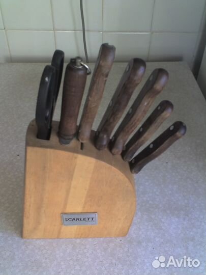 Набор кухонных ножей Scarlett SC-750