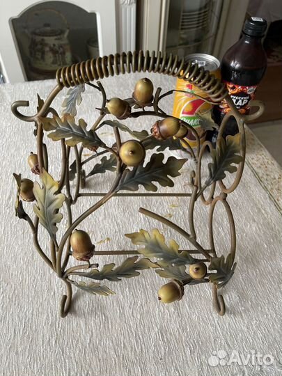 Подставка металлическая для напитков