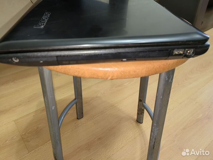 Geforce 710m, i5 2.6Гц, 8гб озу, SSD 480gb