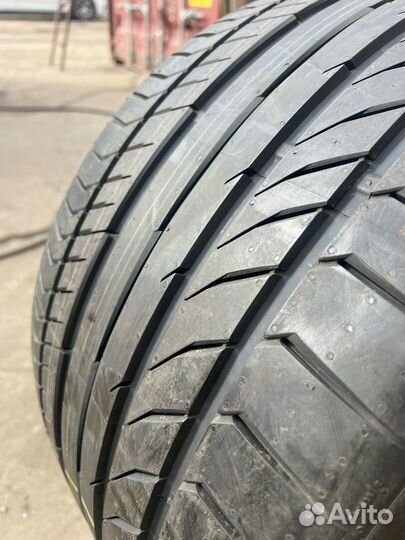 Continental ContiSportContact 5P 295/30 R19