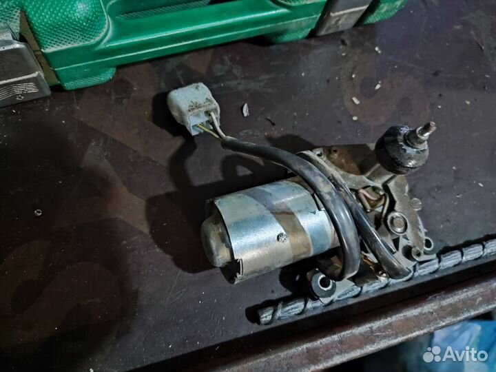 Моторчик стеклоочистителя УАЗ патриот задний