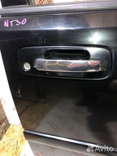 Дверь боковая передняя правая Nissan X Trail T30