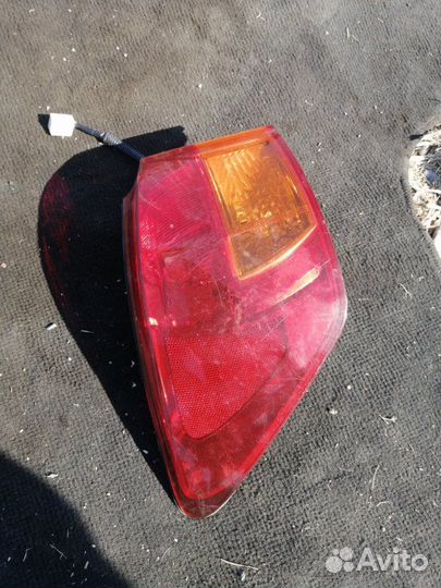 Стоп-сигнал задний левый Lexus Is250 GSE20 2006