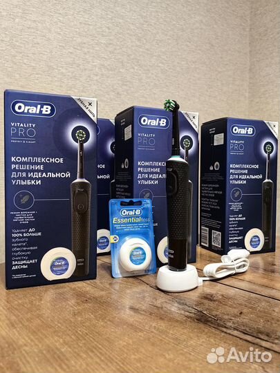 Электрическая зубная щетка Oral-B Vitality Pro