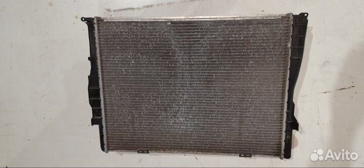 Радиатор основной Bmw X1 E84 N46B20 2011