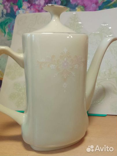 Кофейный сервиз нежной расцветки