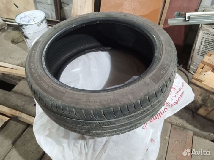 Pirelli P8FS 215/45 R17 91V