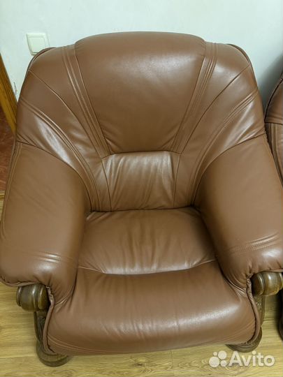 Кожаный холл