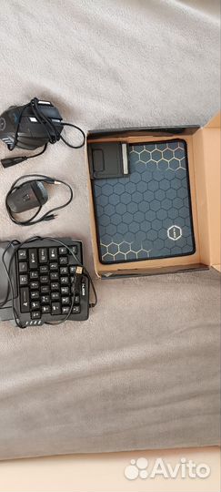 Геймпад для телефона, (клава с мышкой)