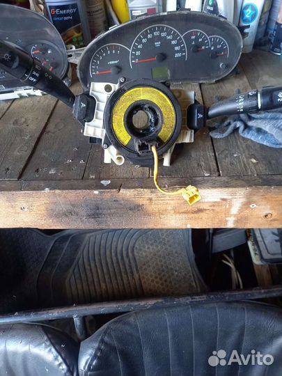 Подрулевые переключатели на Хундай Акцент