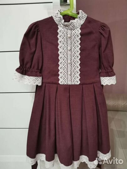 Платье для девочки школьное