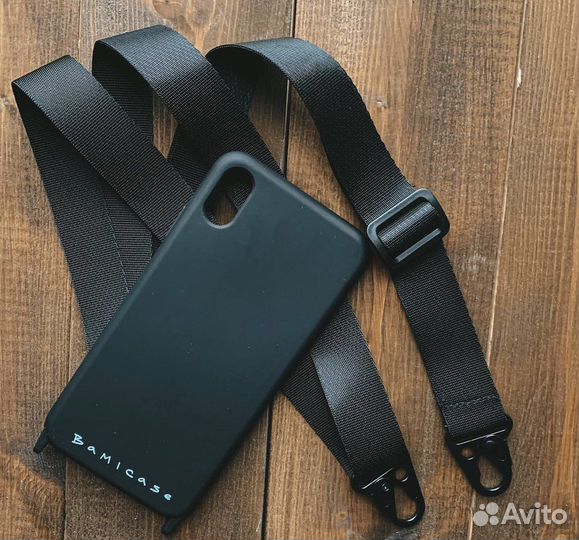 Чехлы для iPhone на ремне bamicase
